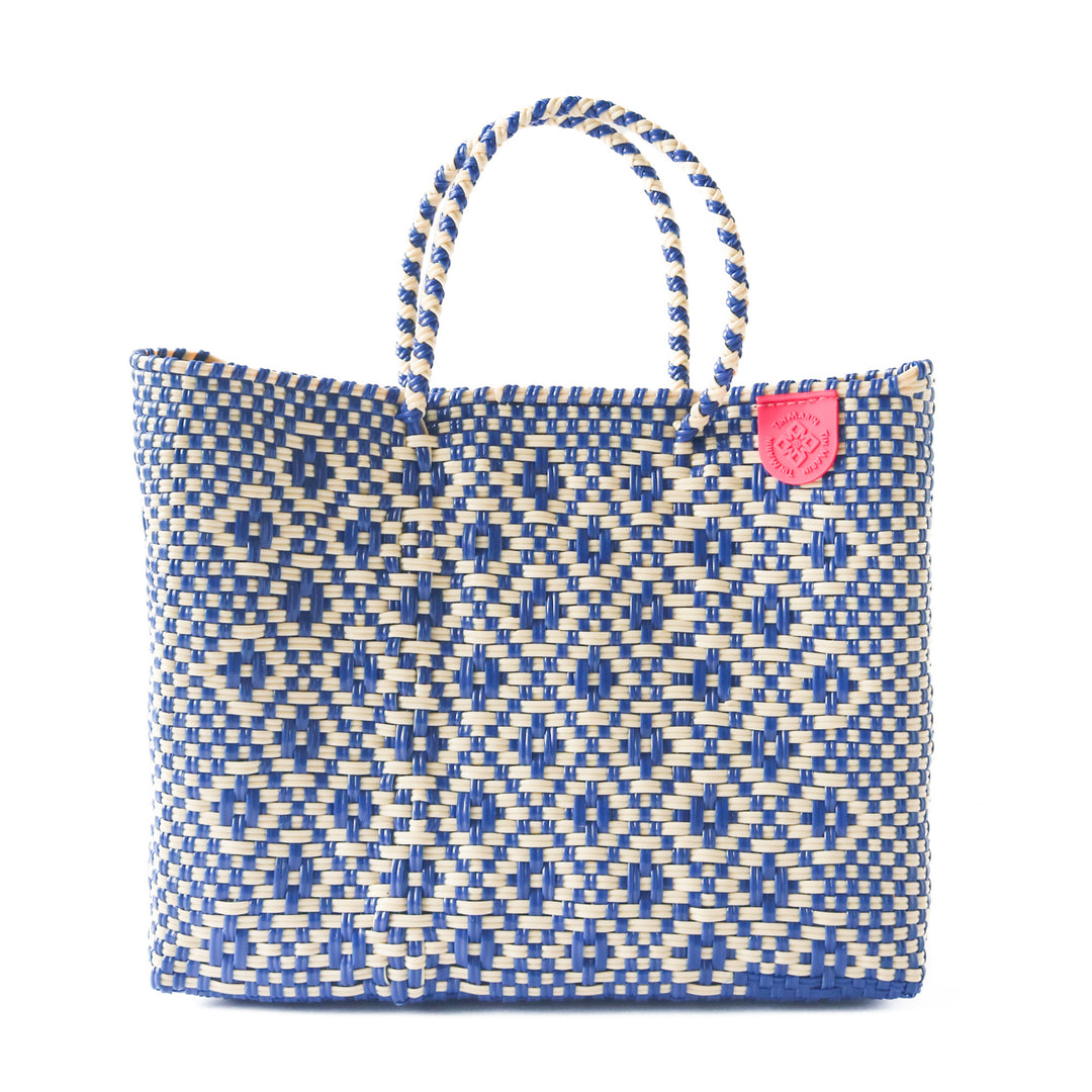 mixte medium woven crossbody bag in blue and beige— handmade from recycled plastic in Mexico by Tin Marin